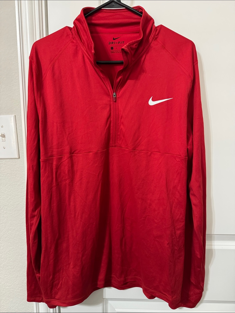 Nike quarter zip pullover